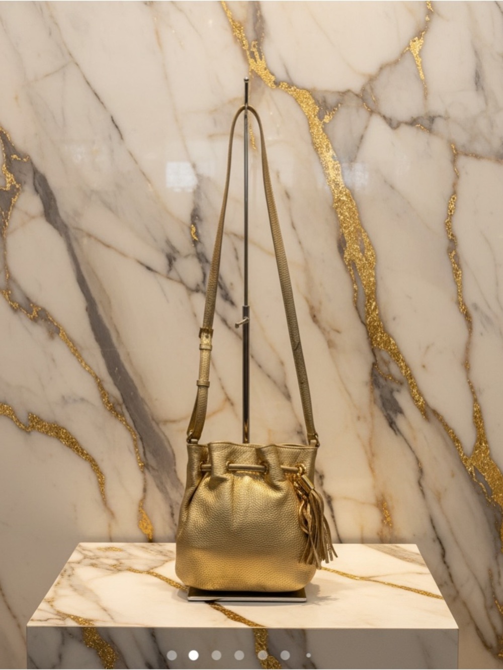 Michael Kors Gold Metallic Pebbled Leather Drawstring Bucket Crossbody Bag Tasse